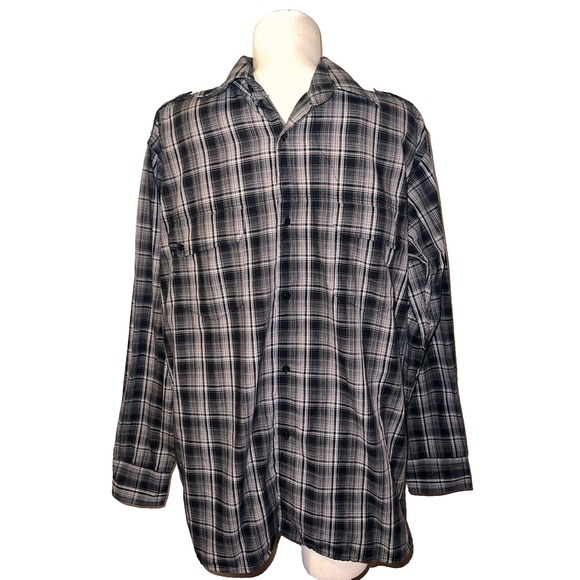 Reputation 92 Other - Reputation 92 Mens Plaid Button Down Shirt Black White XL Long Sleeve Epaulets